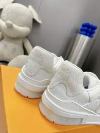 Picture of Louis Vuitton Shoes _SKULVsz39-45njd016112665